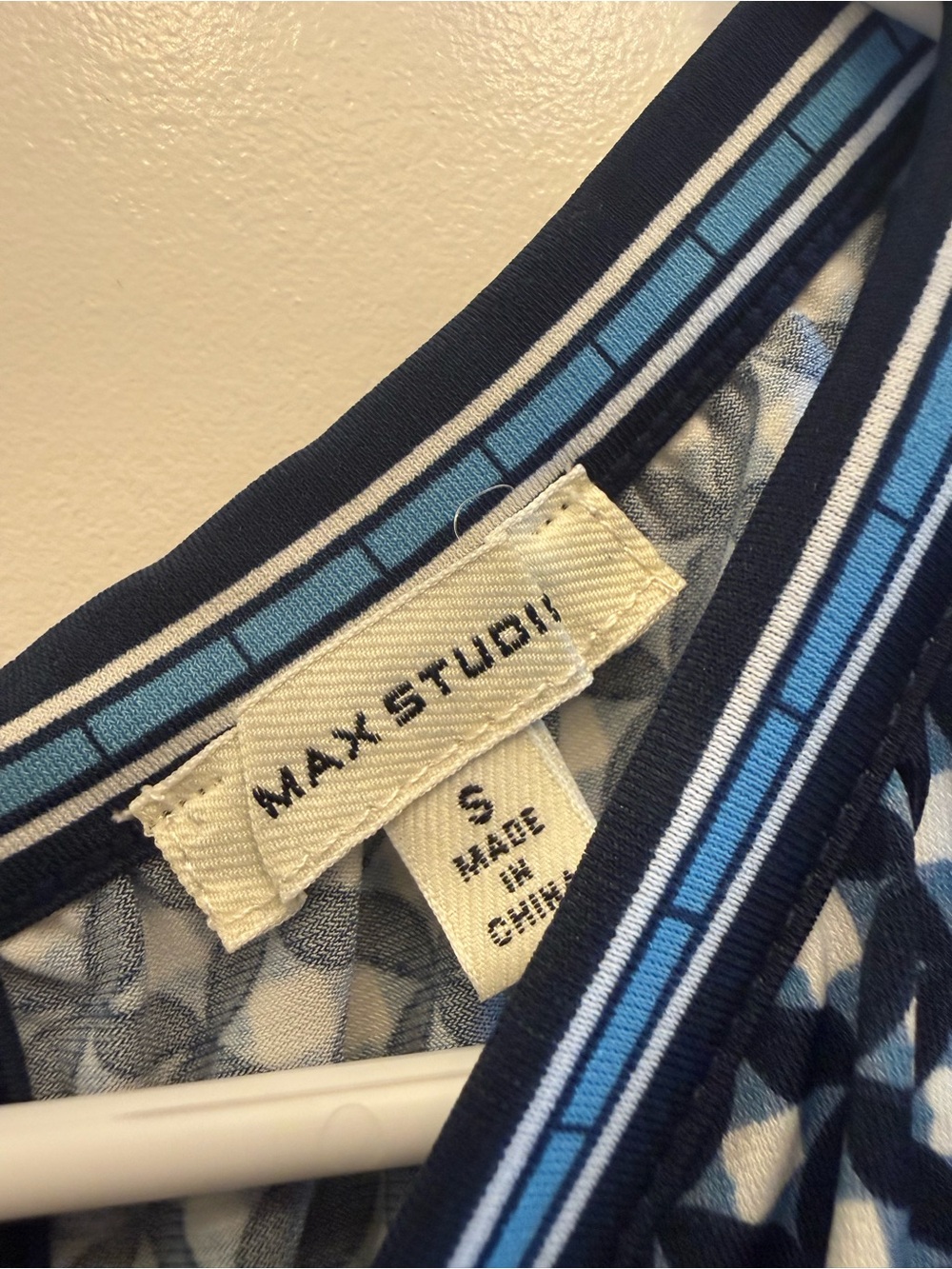 Max Studio Navy and Light Blue Patterned Maxi Dress - Picture 5 of 11